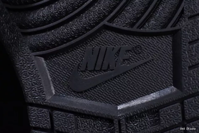 555088-010 - Minimalist Air 1 Jordan High - Retro 323 Jordan Og Air 0929